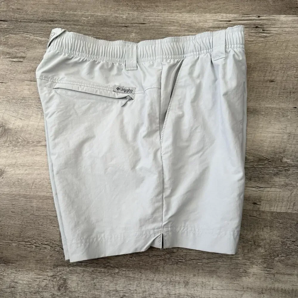 Columbia PFG Backcast Water Shorts Womens Medium Cirrus Gray 5” Inseam Nylon